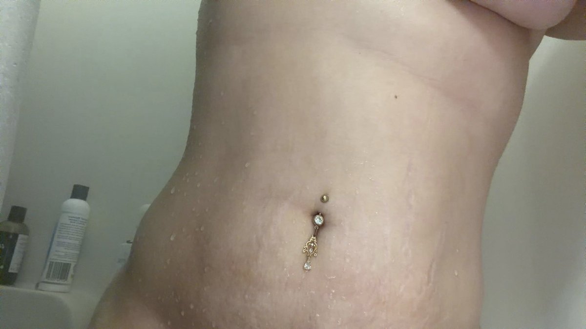 hrdknkprncss's tweet photo. shower tummy

#nsfwtwt #findom https://t.co/PInHALk0nq