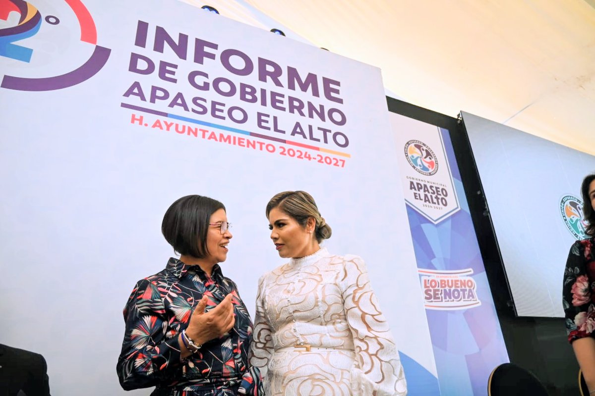 Juanita_Gto's tweet photo. Quiero felicitar a Monse Mendoza, alcaldesa de Apaseo el Alto, por su Segundo Informe de Actividades.

Cada resultado habla de un gobierno que escucha, que está presente y que busca transformar la vida de su gente. https://t.co/Q4aHP9VmJM