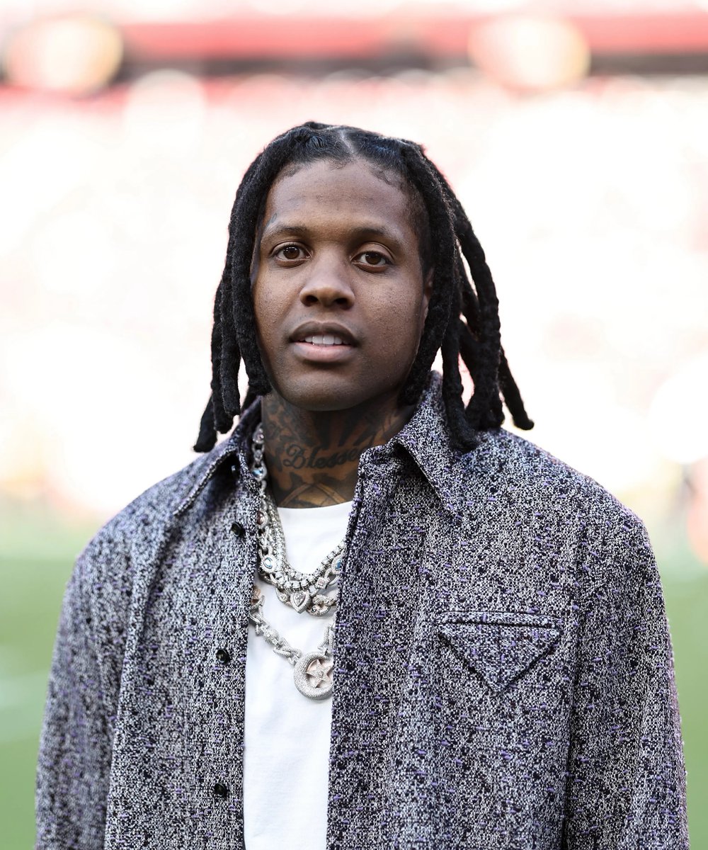 ModernNotoriety's tweet photo. Lil Durk has been found NOT GUILTY on all counts in his federal trial ⚖️ https://t.co/iiYzn29LAo