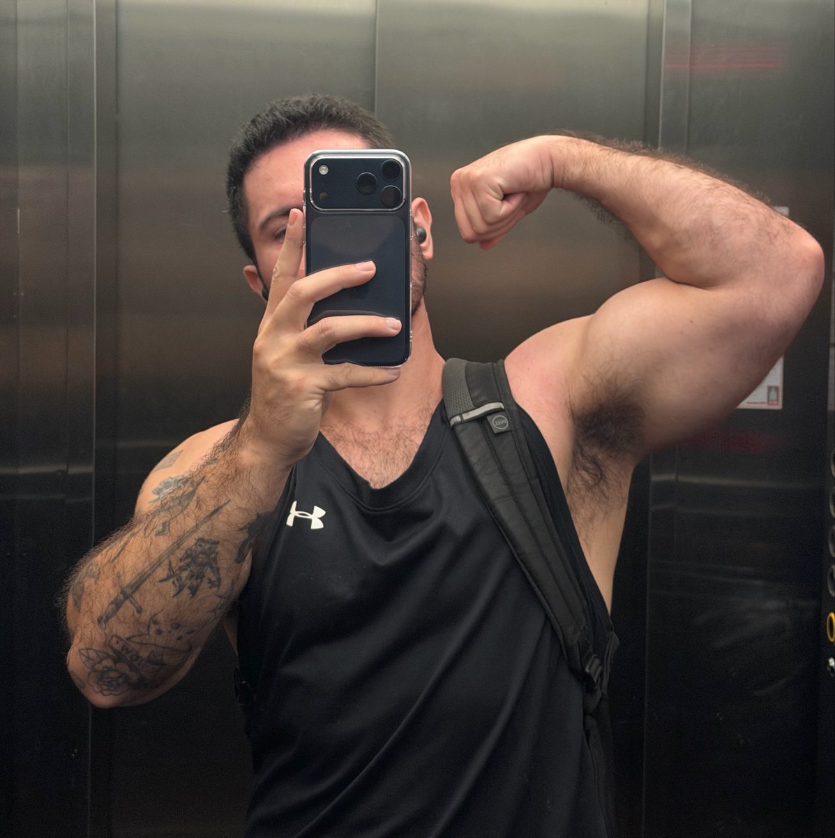 rickdoces's tweet photo. Não sei de onde tô tirando força pra treinar essa semana https://t.co/ZBQd7dYIna