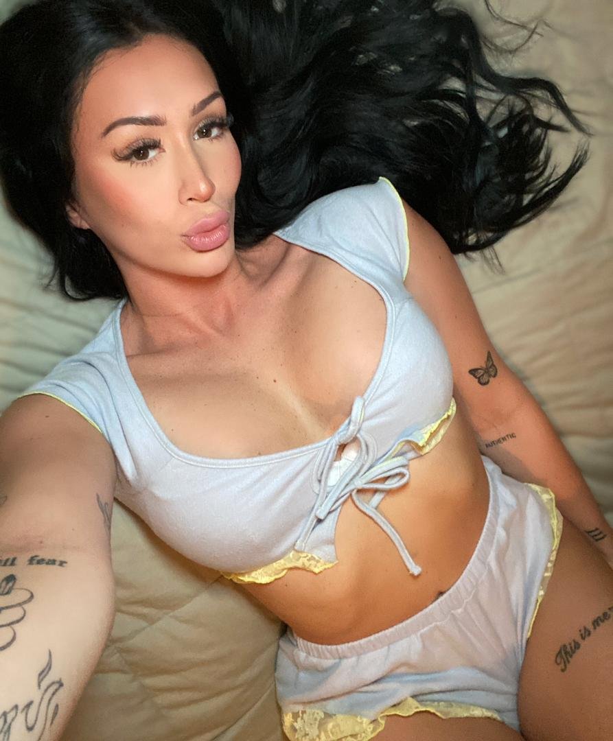 Trans_girl6's tweet photo. I'm proudly a trans girl 🤪🫶 https://t.co/DHQ9iloHJG