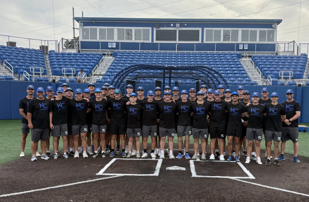 KC_BlueDevils's tweet photo. Special thanks to @IndStBaseball for allowing us to practice!

Puma Classic tomrorow at 9:30 and 12:15! 

#WeAreKC https://t.co/n7K8apj5r2