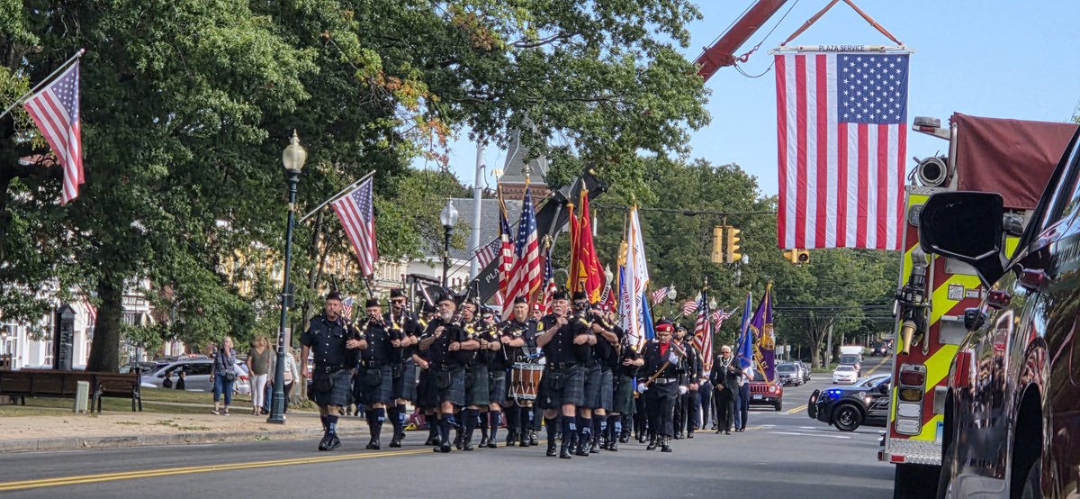 JustinWeekes's tweet photo. Today's 25th memorial services of September 11 2001 terrorist attacks #wallingfordct https://t.co/Y2dMuNUTH2