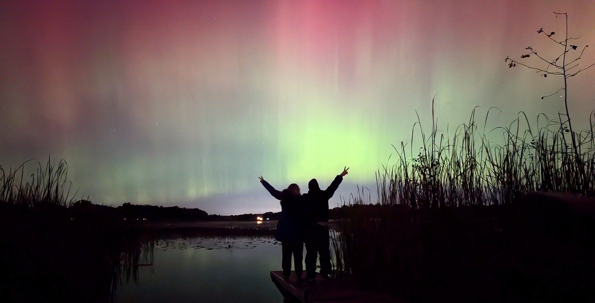 superjascooper's tweet photo. G4s: where for art thou? It's been too long since I've seen overhead aurora! Photo is from October 10, 2024 in Southeast Michigan. https://t.co/oCXyFi3sY6