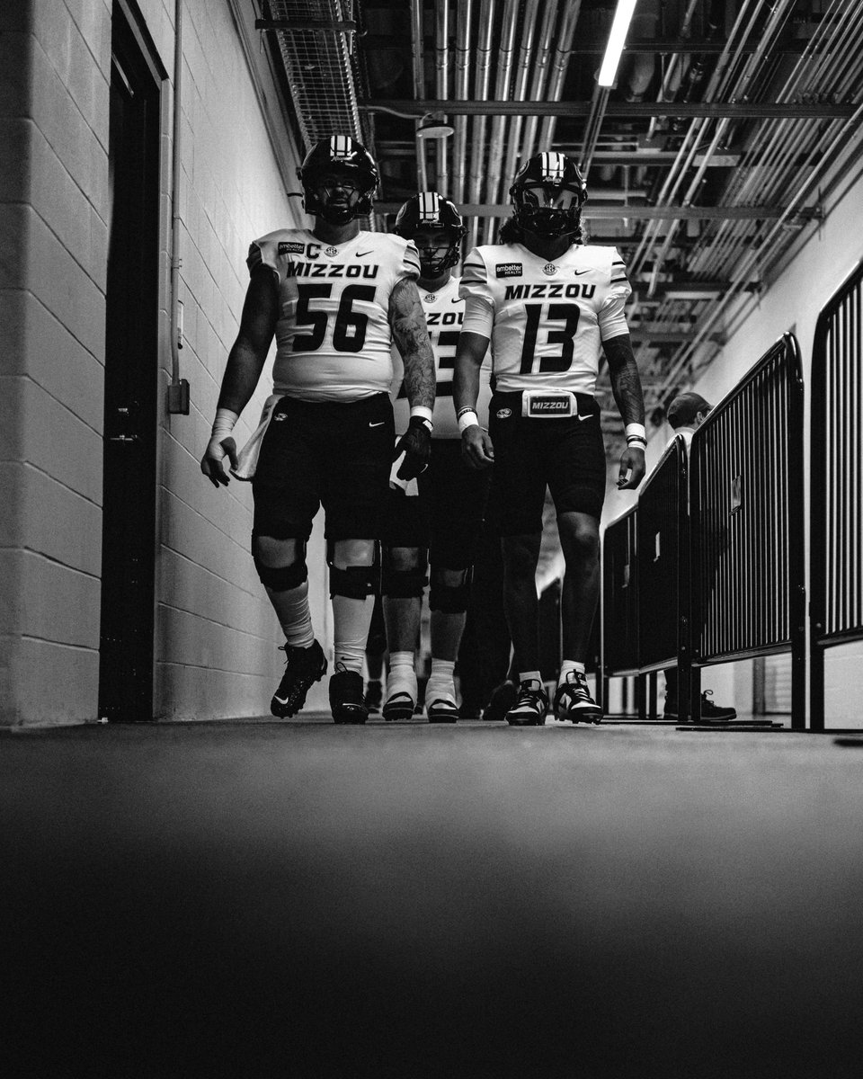 MizzouFootball's tweet photo. Almost time. https://t.co/GU5vouFUjg