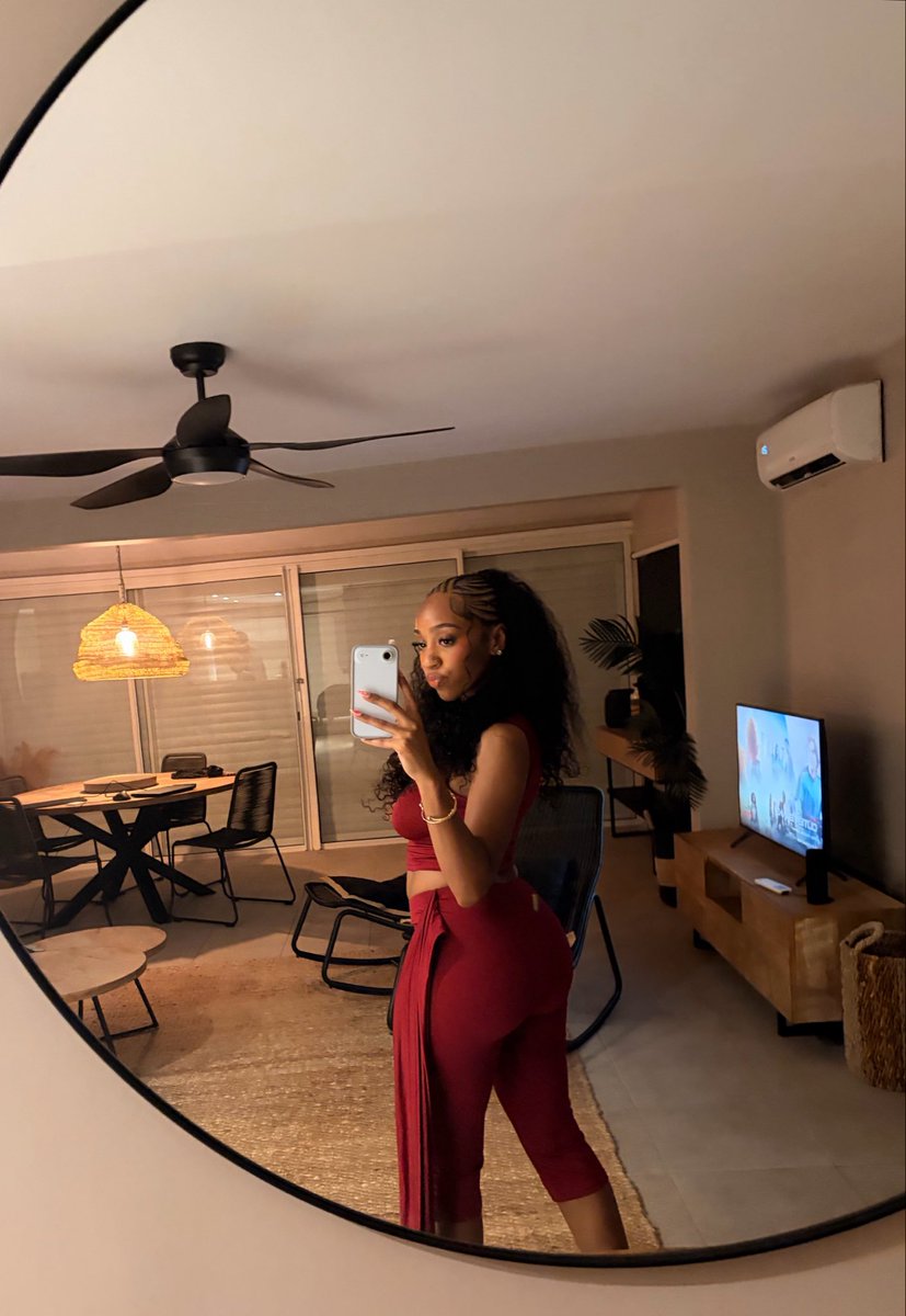 LookAtLexxi's tweet photo. 😘 https://t.co/XXjEnZofbc