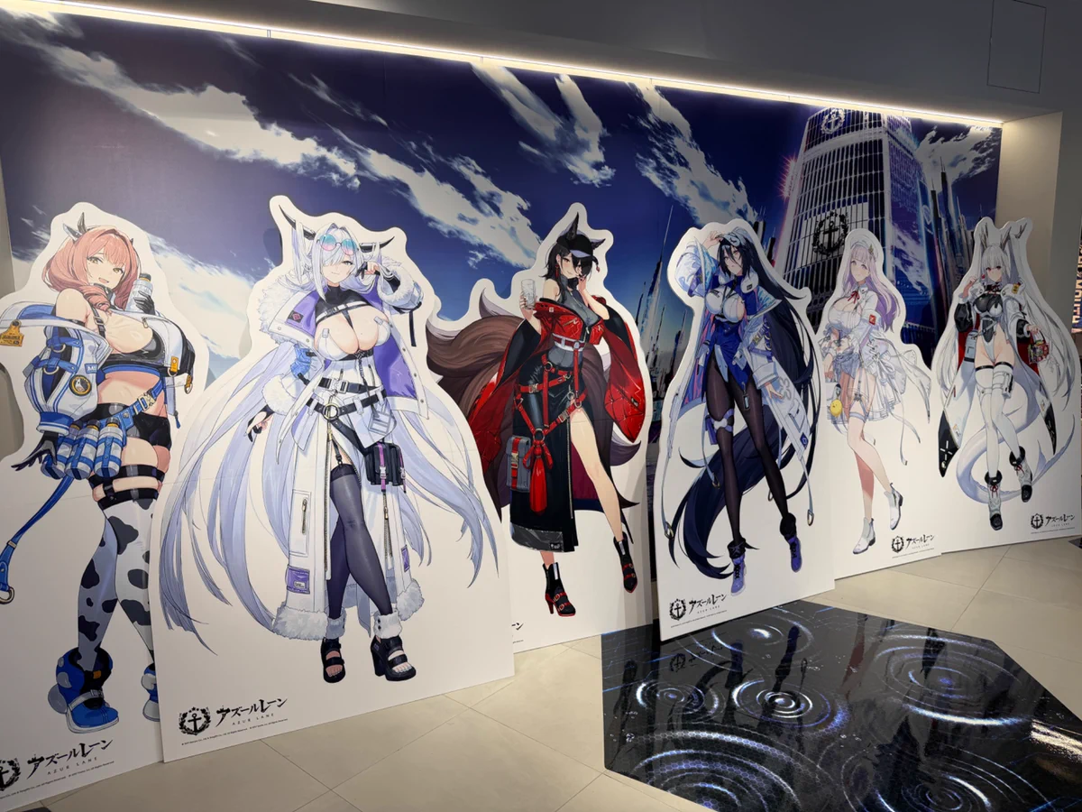 【非売品】アズールレーンTHE ANIMATION 下パネル SHIBUYA TSUTAYA6階 IP書店 on X: 