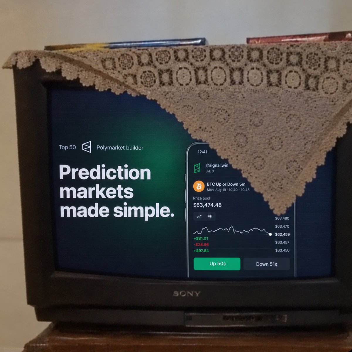 Signal_SGX's tweet photo. Looks like my grandma didn't retire yet... https://t.co/LwGHcoEy7m