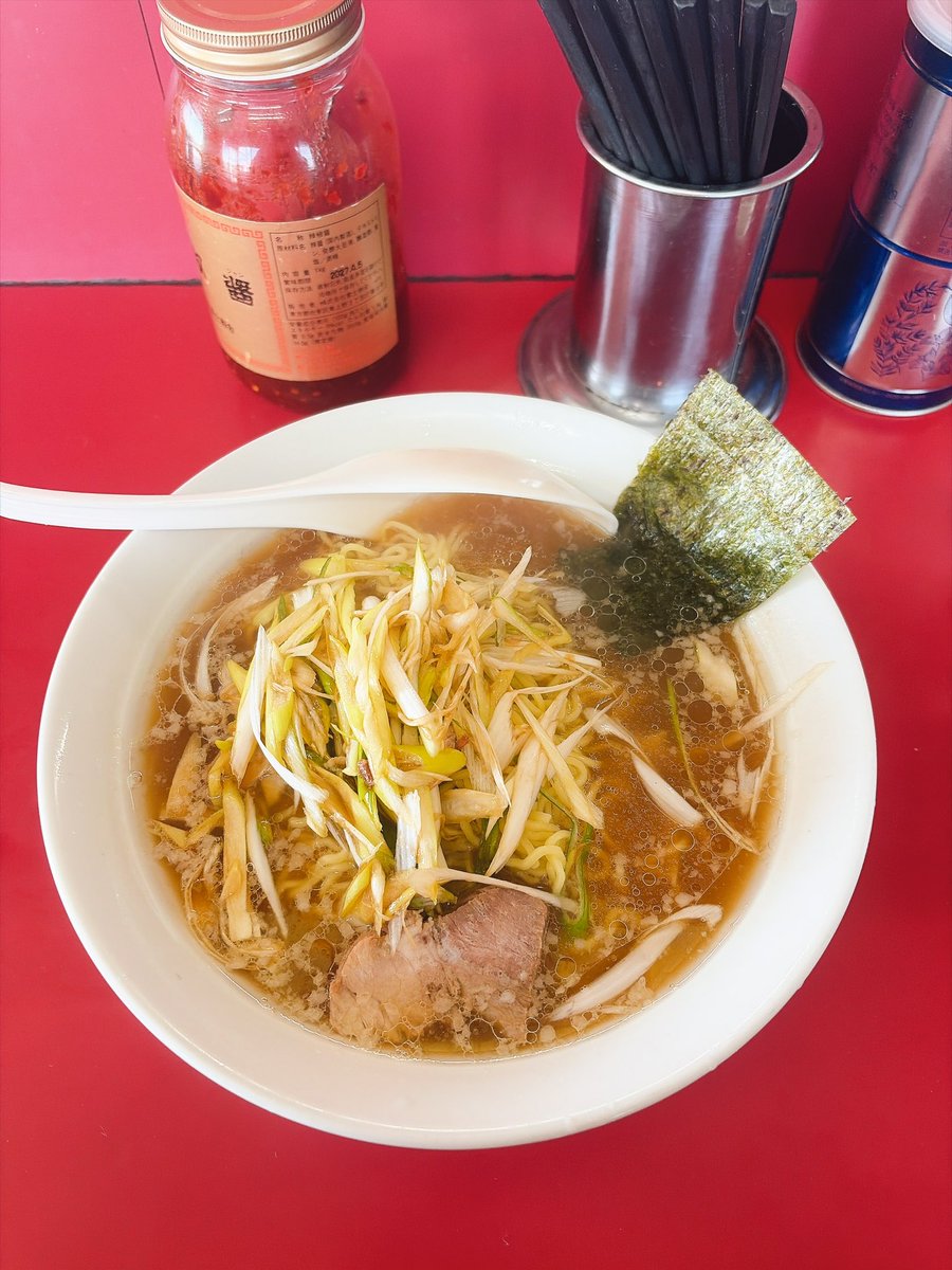 gojuusann's tweet photo. ネギラーメン（大）
#ラーメンショップ石鳥谷店 https://t.co/CqpfnGtGNN
