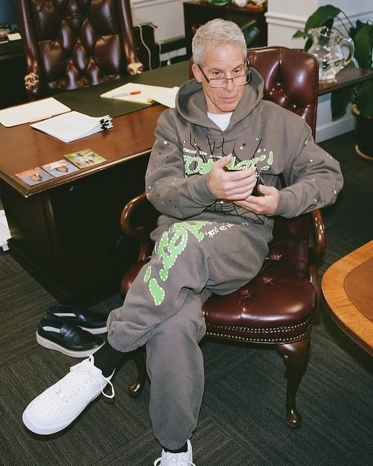 LILJEFF4001's tweet photo. Greatest of all time.😭 https://t.co/BQC1bqzFIc