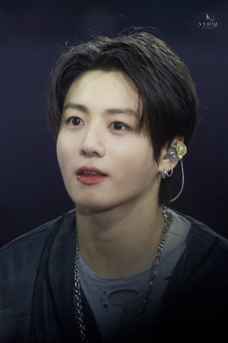 YYPIG97's tweet photo. 260906 LOS ANGELES

🤣
 #정국 #JUNGKOOK 
#BTS @BTS_twt 
#BTS_WORLDTOUR_ARIRANG_LOSANGELES https://t.co/dMJnlyWqYF