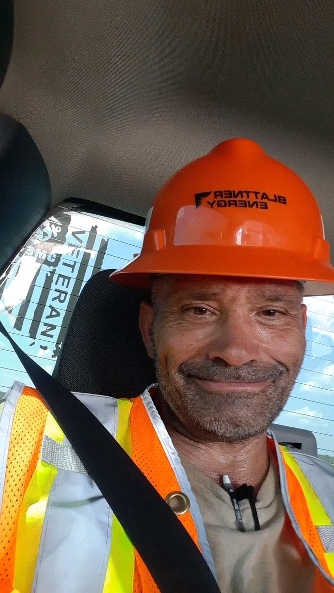 christowebb1's tweet photo. @tchriswebb I need to go somewhere and have some fun. My name is Chris Webb and I have been working all week as an electrician in Council Hill Oklahoma https://t.co/rHUC0XCGsi