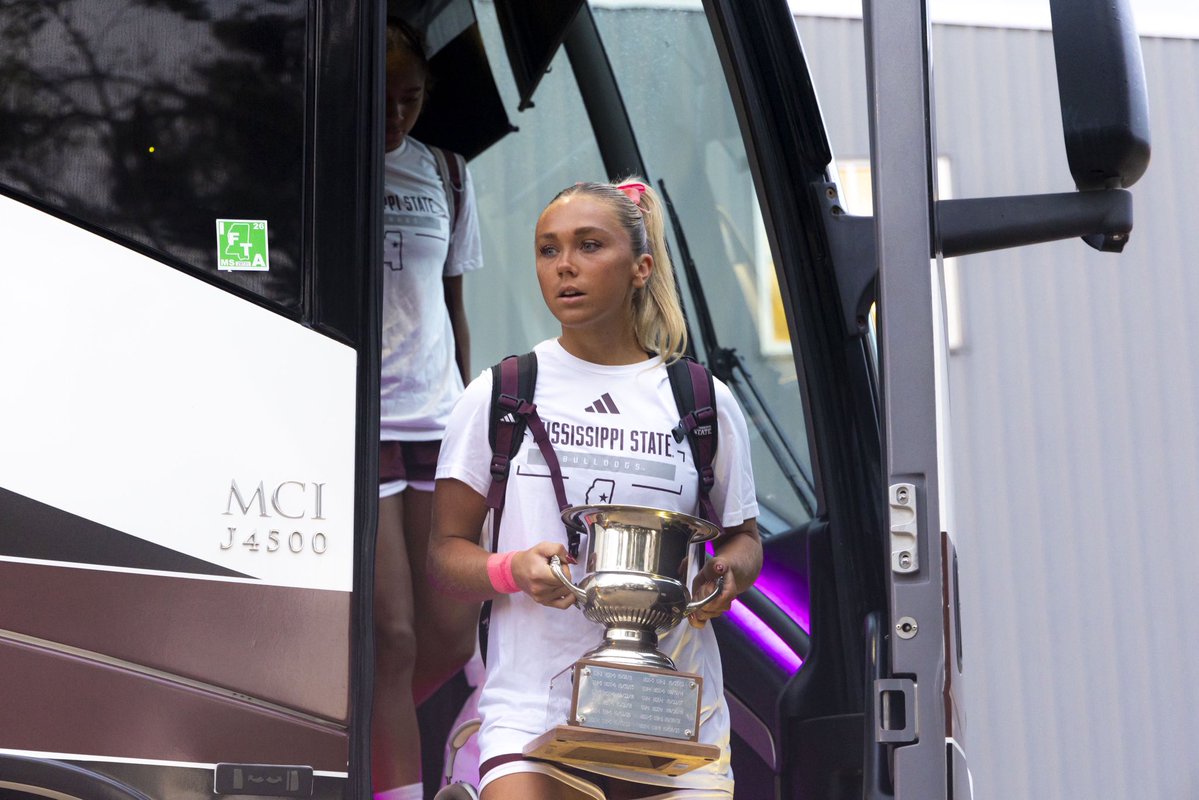 HailStateSOC's tweet photo. 📍 Oxford, MS

#HailState https://t.co/9vEccOBMIw
