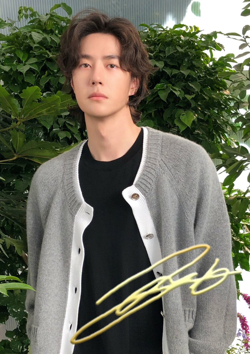 idolcafe_ic's tweet photo. 王一博 イボ Wangyiboデビュー 新大久保 UNIQ
#王一博 #イボ #Wangyibo
#センイル #生日 #UNIQ
#HappyYiboDay
1ドリンク制特典付
#新大久保 #カフェ #プリラテ #カップホルダー  #センイルカフェ #カプホ #新大久保センイル #新大久保カフェ #イボ  #ワンイボ #ワンイーボー #王一博生日 https://t.co/DhCcF8wRrh