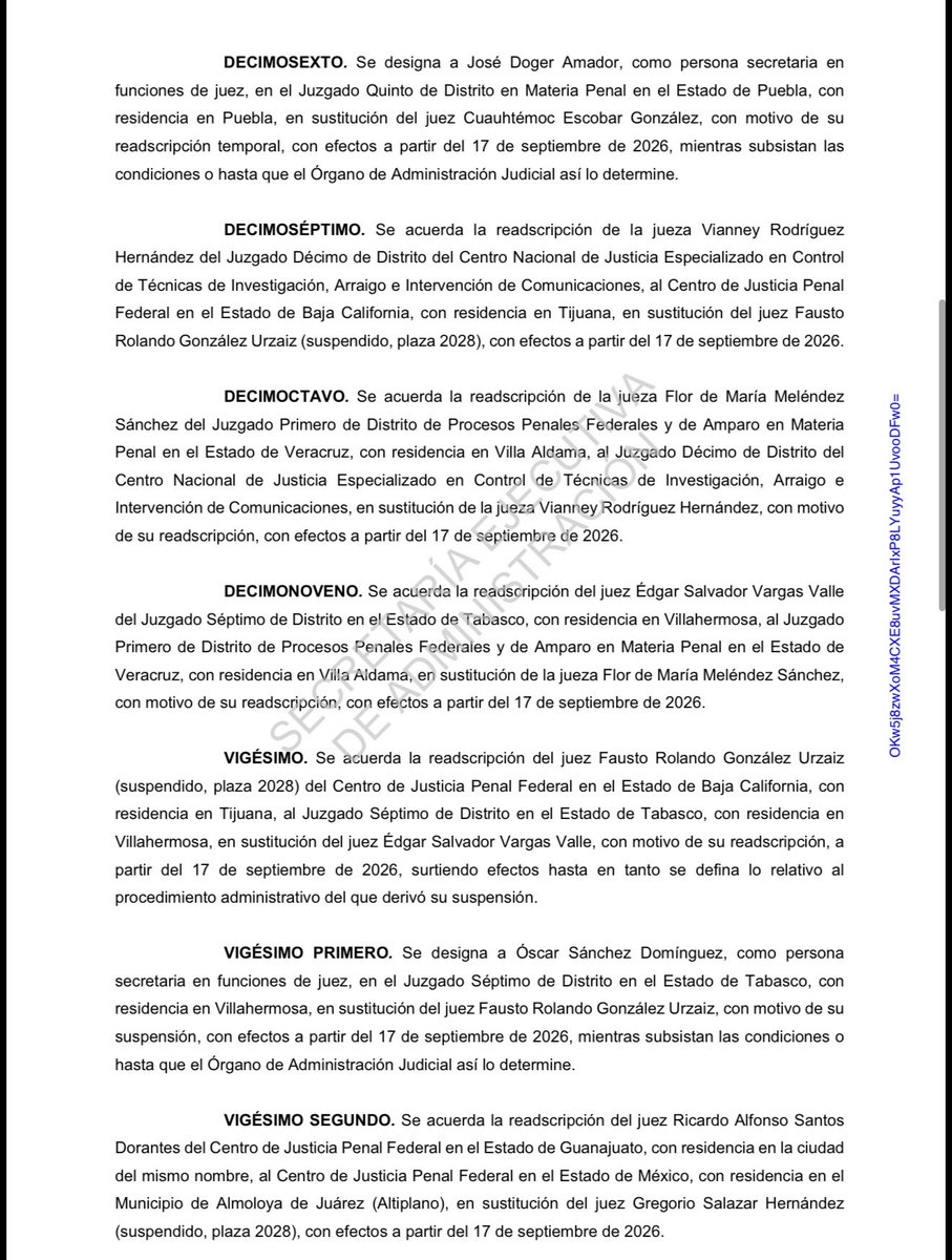 CarlosArteagaTo's tweet photo. Los cambios de adscripción de personas juzgadoras de carrera, desde Tijuana hasta Mérida.

Muchos scrios en funciones

Parte 1.
A la Magis electa  de los outfits se le cubrió rápido. https://t.co/L5R2BUE0n4