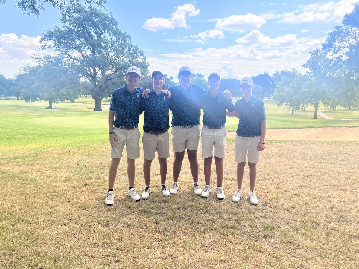 jesuitgolf's tweet photo. 1st Round Bart Granger Tournament held today at Pecan Valley GC. Jesuit 1st out of 52 teams shooting 4 under 284!! Led by Jackson Straley shooting 66, low round of the day!! Great way to start the year Jesuit! https://t.co/OpLdUf7EvM