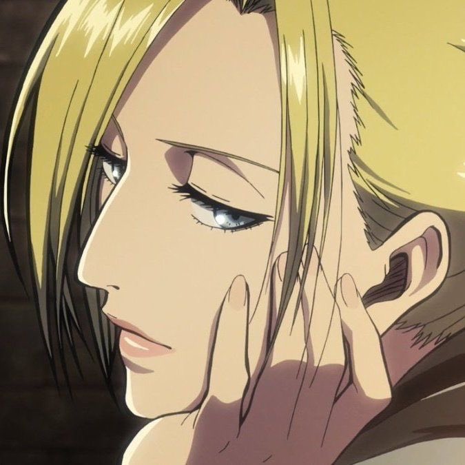 vea_231's tweet photo. i love annie leonhart’s sharp nose. i hate when people give her a button nose in fan art. https://t.co/kMsdR8Qjvj