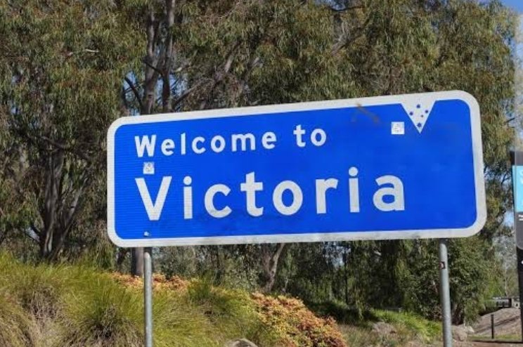 _brriaan's tweet photo. @simonwest11 @Hoi4enjoyer1 @TooheyMatthew @ClayTravis But I've lived here my whole life??!! Why am I being welcomed to where I was literally born??!! /s https://t.co/dS5IvP94Gc