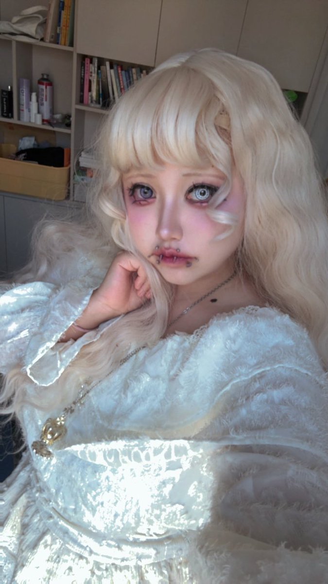 Exdumpling0817's tweet photo. 乱吃鸡药差点把自己毒死 https://t.co/9sA7hUtT51