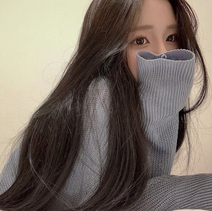 MrDiTOdj's tweet photo. 買ったけど一度も着てない服、まだ手放せずにいる。
セールで衝動買いしたあのワンピース、出番なしで押し入れの奥へ。
捨てる勇気が欲しい…！ https://t.co/TEfOydllSU