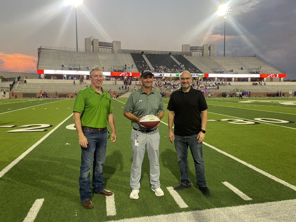 vallittle24's tweet photo. Congrats to our Athletic Director @CoachJeff_Smith on his @dctf spotlight!! Proud of you Coach!!! #prosperproud https://t.co/74okudA0Yw
