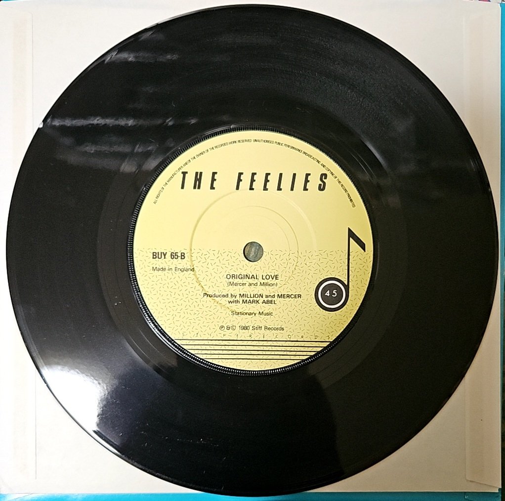 sexyedamurajap1's tweet photo. @maclenrecords11 #THEFEELIES
#FEELIES
#ザフィーリーズ
#フィーリーズ
#EVERYBODYSGOTSOMETHINGTOHIDE
#THEBEATLES
#ビートルズ
#STIFFRECORDS
#POSTPUNK
#NEWWAVE
#vinyl
#vinylcollection
#EP
#7inch
#RECORDS
#レコード
#アナログ盤
#アナログレコード
#beatboom!
#ビートブーム! https://t.co/DoCm3MS56b