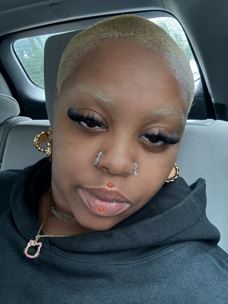 gaygoddess_a's tweet photo. i’ll bite https://t.co/MvEGrEVOm1