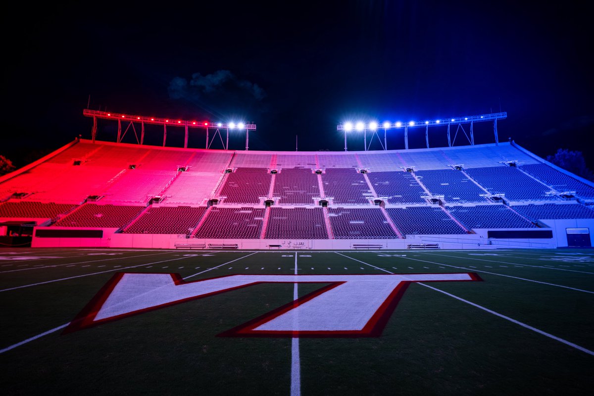 HokiesFB's tweet photo. In remembrance ❤️💙 https://t.co/KxFbtgCbRo