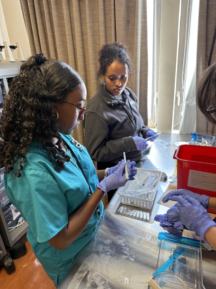 RISD_CTE's tweet photo. Our senior PTECH Healthcare students learning pharmacology hands on #NEXTSHIFT #RISDDREAMON https://t.co/5rfhO9MsHx
