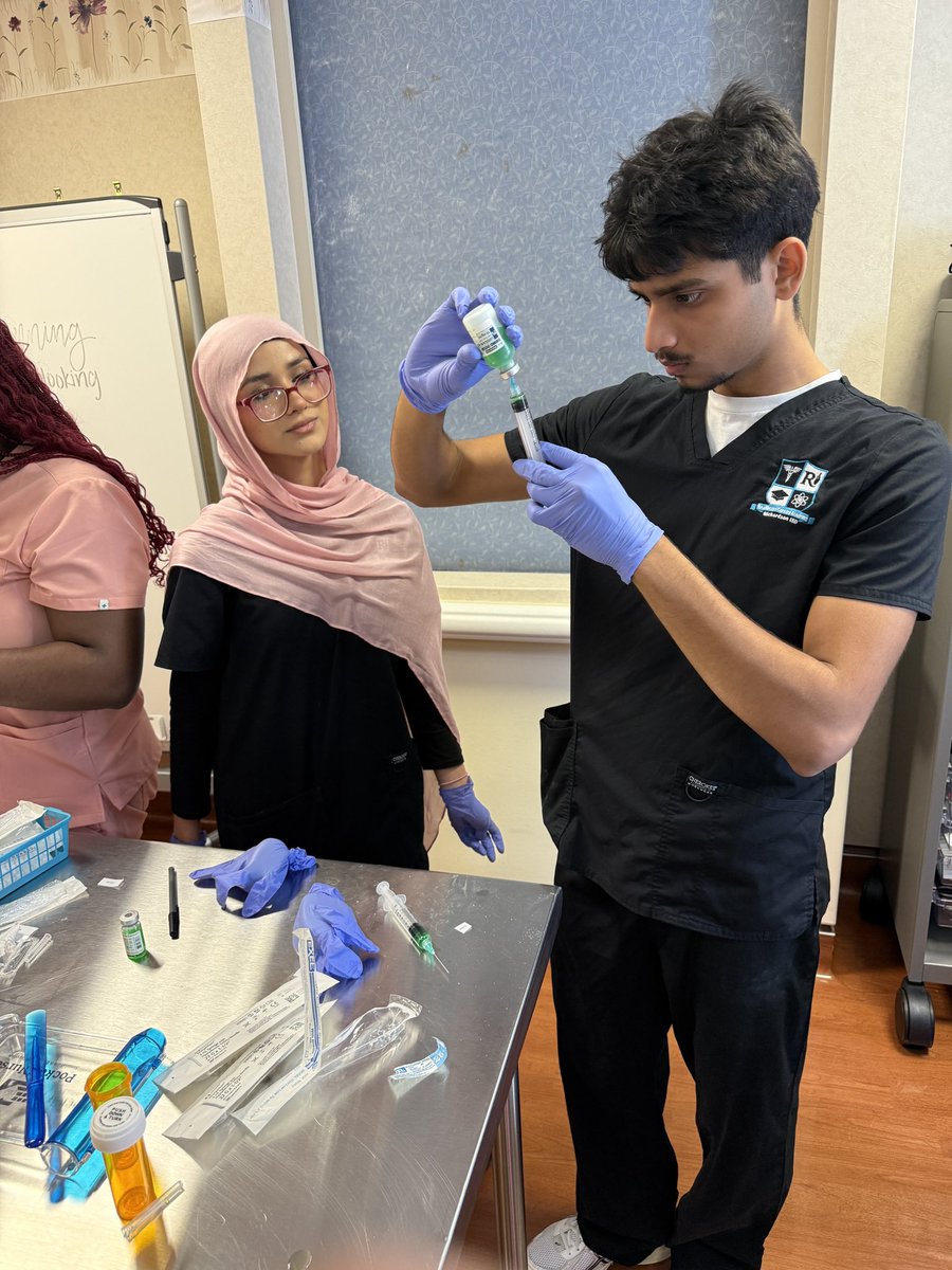 RISD_CTE's tweet photo. Our senior PTECH Healthcare students learning pharmacology hands on #NEXTSHIFT #RISDDREAMON https://t.co/5rfhO9MsHx