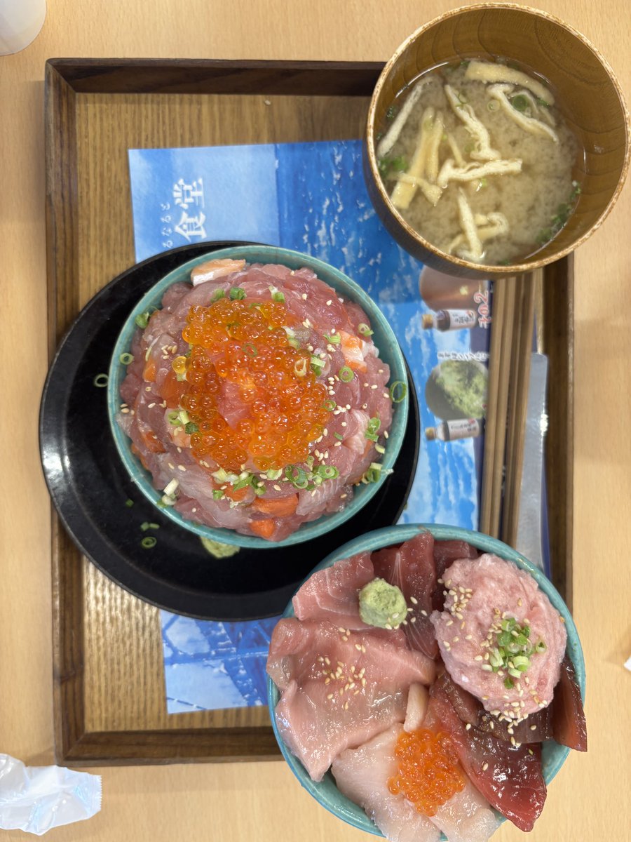 k_em6's tweet photo. 海鮮丼 https://t.co/BHgXEcYBGr