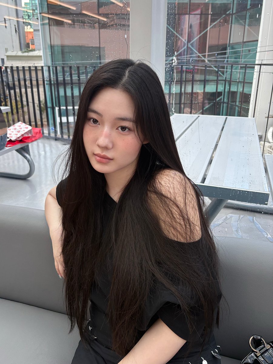 KyleeEdnildmlt's tweet photo. 言葉にできない感覚こそが、���の自分を一番正確に捉えている気がする。整理しなくていい、このままの揺らぎで。 https://t.co/TIvwxS9yKF