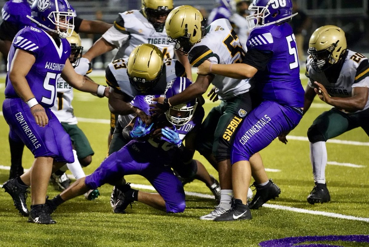 IPSAthletics's tweet photo. FRIDAY NIGHT ACTION 🏈

Fun evening across the district underneath the Friday Night Lights! 

@Titanathletics1 gets the win against Tindley &amp; @CAHS_FB gets their first win against IPS rival @Continentals_FB https://t.co/hj57cGRy7F