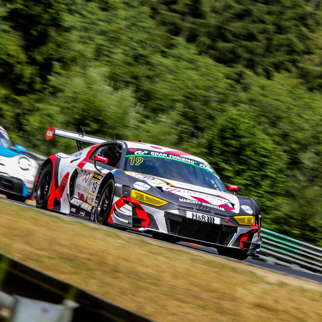 MathaHumecg5's tweet photo. Max Kruse Racing is a GT3 powerhouse, running up to three Audi R8 LMS GT3 Evo2 cars. Their use of E20 fuel delivers identical performance with zero negative impact—a project shaping the future of motorsport. https://t.co/ThLHn7vRav