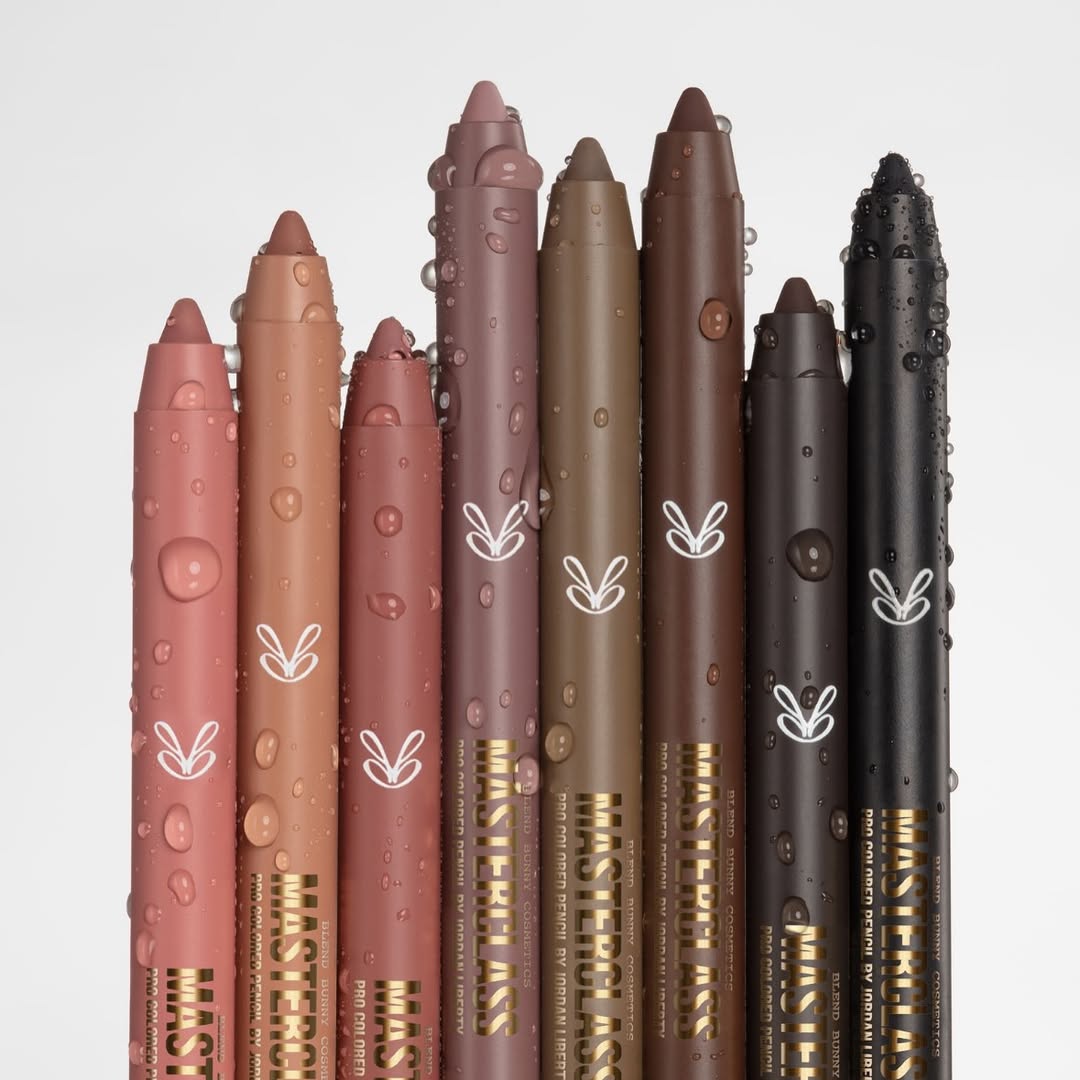 danill666's tweet photo. 🚨 Pro Colored Pencils in 8 stunning neutral tones for lips, eyes, and face* 🚨 Formula is ultra-creamy and waterproof, glides on easily, and sets in 60 seconds 🚨 Available March 20: MCV2 at  🚨

*Avoid using shades "Safe Word," "Fair Game," and "917" a... https://t.co/nkVS4rqucB