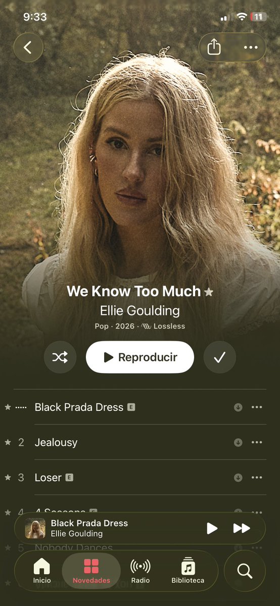 ReynthardtM's tweet photo. Los rumores son ciertos WE KNOW TOO MUCH. Es ESE DISCO!!! 💛🥹
Ellie evolucionó, mutó hacia algo más cohesivo y maduro. Nada de replicar formulas, porque todo le sale mejor cuando es honesta. Lo demás lo hace su talento #weknowtoomuch #Iknowtoomuch https://t.co/TeleH0EJJz