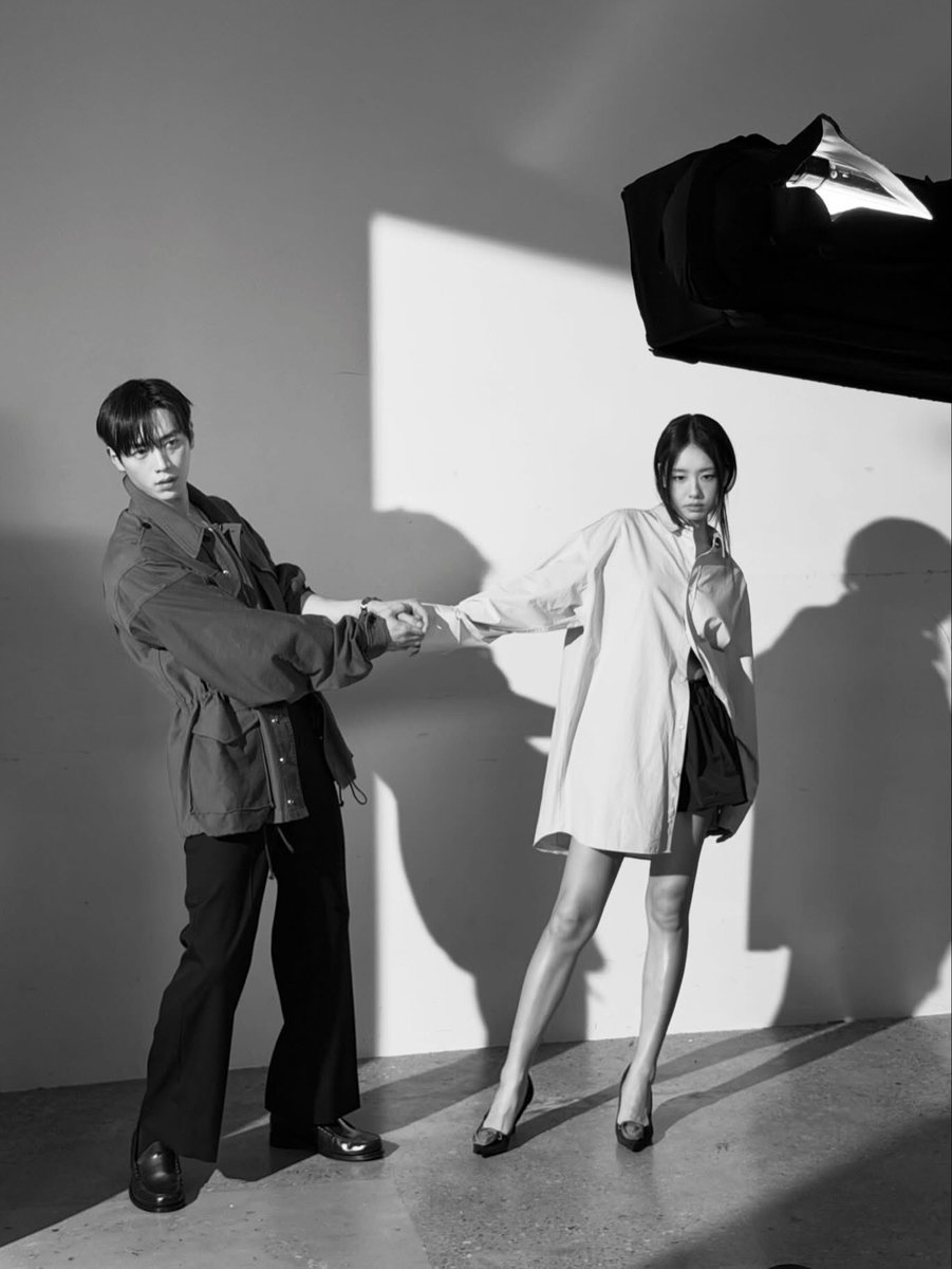 _xsokj's tweet photo. 260910 배우 안은진님 ( @ eunjin___a ) 인스타그램 [4]

남궁이와 미도의 행복했던 한때..👩🏻��❤️‍👨🏻

#서강준 #SEOKANGJUN 
#너말고다른연애 #ALoveOtherThanYours https://t.co/LnR1p3wMFB