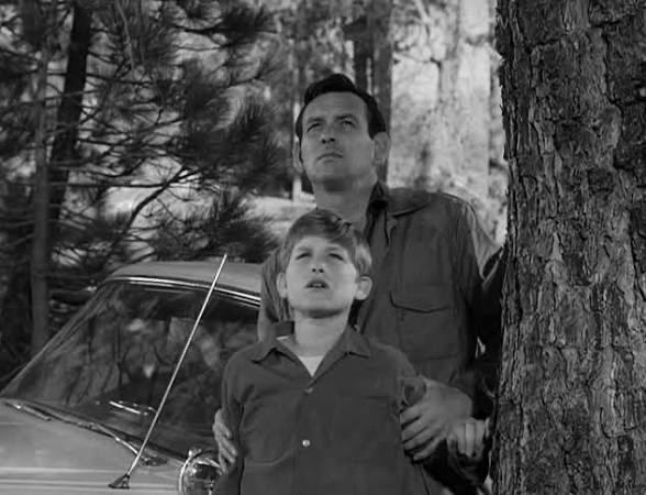 Michael95494331's tweet photo. @AmazingPopPod Until things got complicated
#TheFugitive https://t.co/nv91LdxRlH