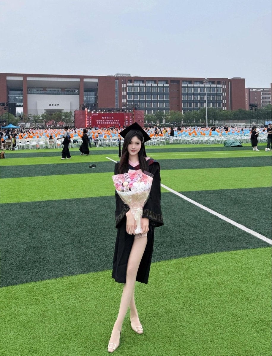 __uka91's tweet photo. 有人在吗？？？

想发点照片  有人锐评女大福照吗

直接给不墨迹  发完我要删了….. https://t.co/qfiejHSw0j