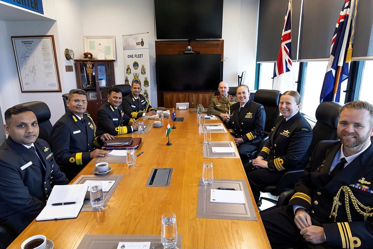 indiannavy's tweet photo. Adm Krishna Swaminathan, #CNS,  interacted with RAdm Anita Williams, Commander Australian Fleet, #COMAUSFLT at HMAS Kuttabul, Sydney.

Discussions covered the #AusNavy’s evolving fleet capabilities & future inductions, alongwith opportunities for enhancing interoperability and operational interaction between the two Navies.

CNS was also given a familiarisation tour of HMAS Kuttabul, covering its fleet infrastructure and operational capabilities.

@Australian_Navy 
@SpokespersonMoD