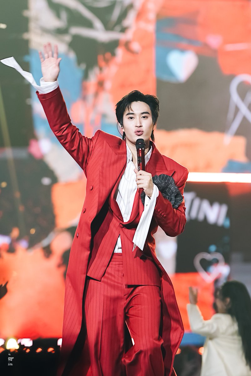 p_164pix's tweet photo. เก่งมาเสมอเลยนี่นา ดีใจมากๆที่ได้เป็นคนของเจมีไนน์นะคับ 🥺🫳🏻❤️✨

GEMINI JOURNEY CONTINUE
#GeminiConcertD2
#Gemini_nt #เจมีไนน์ https://t.co/h5M4V2famN