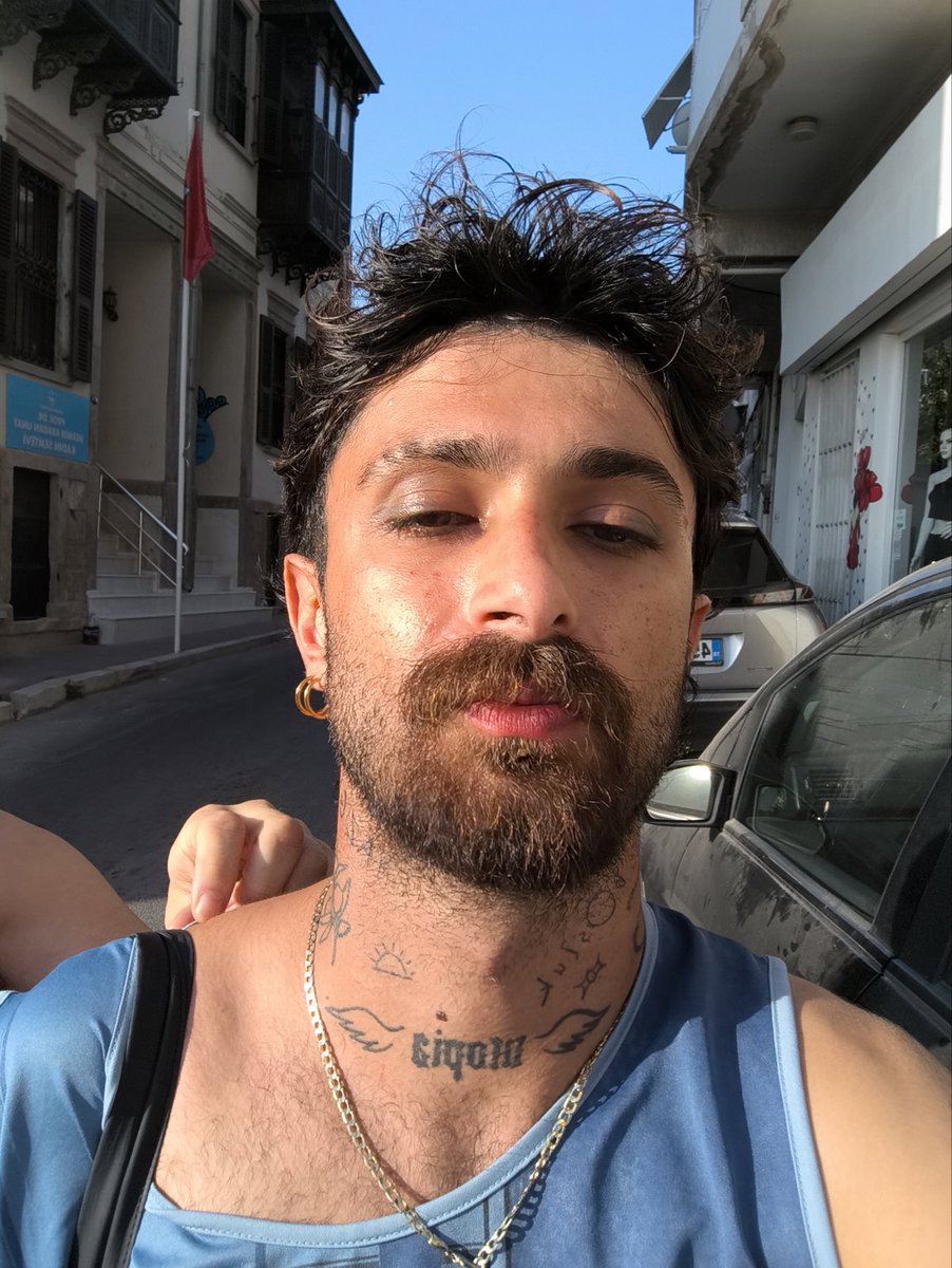 Hedonisticbiri's tweet photo. İzmir 25 170 52 pasifim görüşmek isteyen aktifler? #izmir #izmirgay #izmirpasif #izmireşcinsel #türkgay #eşcinsel #pasif https://t.co/Jb2IjS7M0t