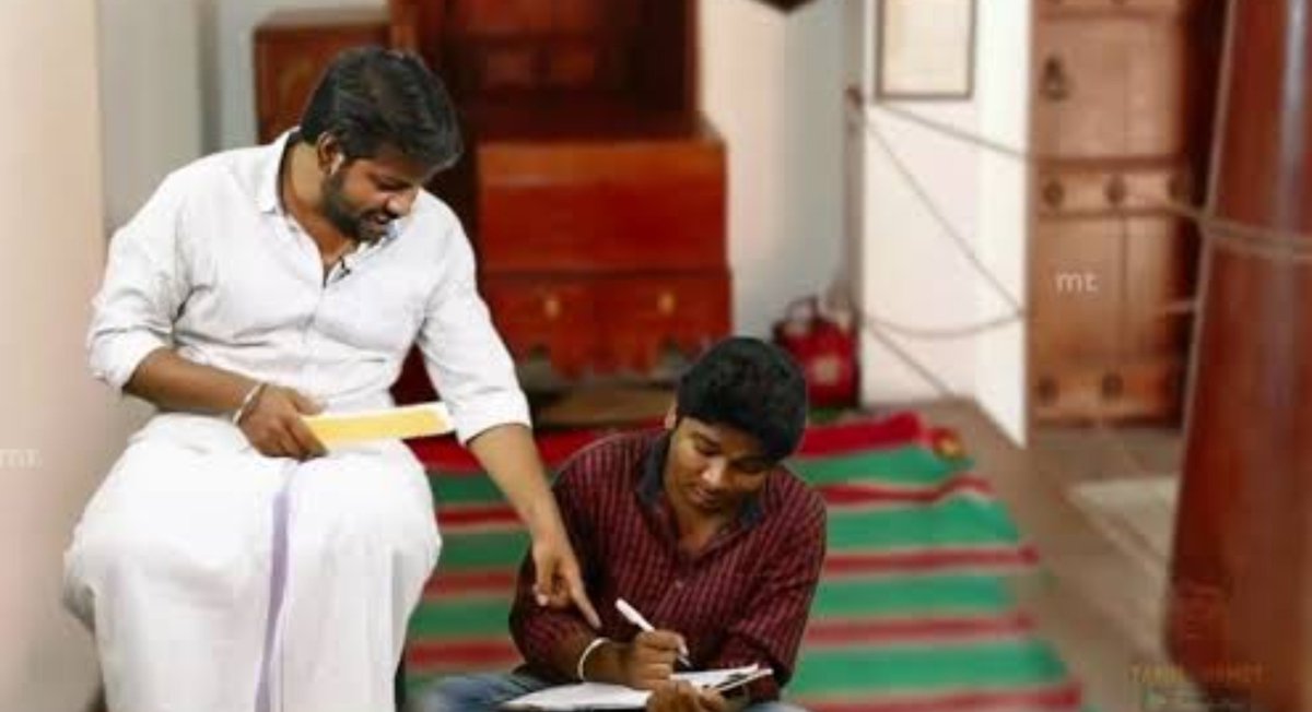 meme_dealer18's tweet photo. Thambi Vijay ah ?
Manbumigu Mudhalvar Vijay nu eluthura https://t.co/ULv4eSJMCI
