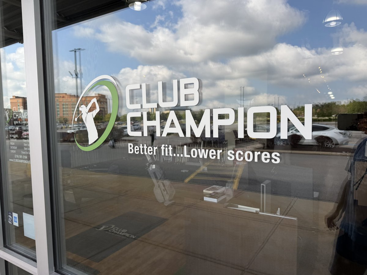 PGAPappas's tweet photo. 🏈 PGAPappas x Club Champion Draft Your Franchise Driver GIVEAWAY 🏈 

🔥 Club Champion Driver Fitting and ANY Custom Built Driver You Want 👀

To enter:
✅ Repost
✅ Follow @PGAPappas and @clubchampmedia
✅ Comment with what driver you most want to try https://t.co/6iEOBjouXq