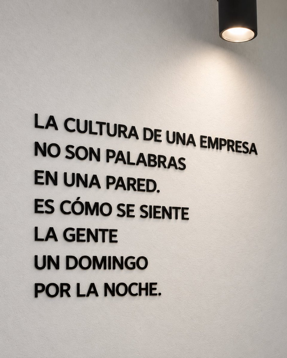 LinaEcheverri's tweet photo. Hay empresas que pierden a su gente mucho antes de recibir la carta de renuncia. https://t.co/ubNUEhDsR8