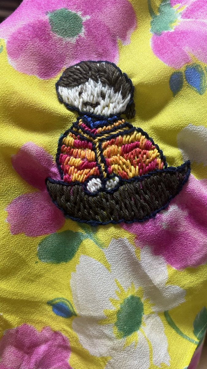 49kieru's tweet photo. アニオー姫開幕楽しみすぎて針仕事😌刺し子はよくしてたけど刺繍は初心者だったけど、楽しかった🫣
#アニオー姫 https://t.co/oABkeexEGK