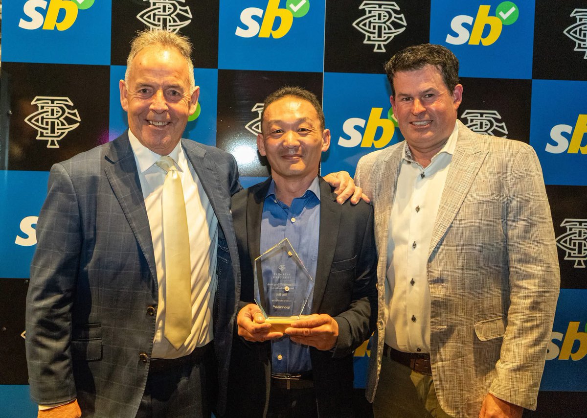 HDwyerRacing's tweet photo. What a great night at Itinerant Spirits for the @BallTurfClub Awards! 

Congratulations to our man @shiny_7592 for taking out the Track Rider of the Year Award, due recognition for an outstanding body of work 👏 We just love him! ❤️ 

And well done to the whole team - at home and abroad - for being awarded the Outstanding Achievement in Racing Award for the Group-1 feats of our Girl #Asfoora ⭐️ 🩵🖤🩵🖤