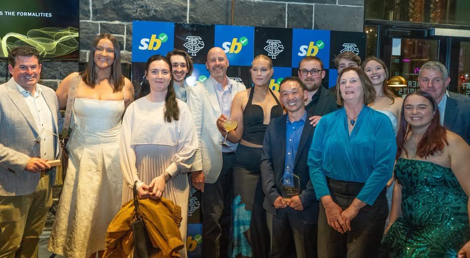 HDwyerRacing's tweet photo. What a great night at Itinerant Spirits for the @BallTurfClub Awards! 

Congratulations to our man @shiny_7592 for taking out the Track Rider of the Year Award, due recognition for an outstanding body of work 👏 We just love him! ❤️ 

And well done to the whole team - at home and abroad - for being awarded the Outstanding Achievement in Racing Award for the Group-1 feats of our Girl #Asfoora ⭐️ 🩵🖤🩵🖤