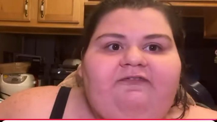 finsmom83's tweet photo. Pulpy had a laughy toothy time during Rosie's rage tonight. #PulpySyntax #QLR #gorlworld https://t.co/5NwpunxZgm