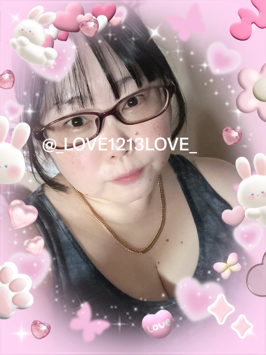 _LOVE1213LOVE_'s tweet photo. おはよぉございます𛰙᭜𖫴𖫰𖫱𖫳𖫲𖫲𖫳𖫴𖫰𖫱꛰ ᭜𖫴𖫰𖫱𖫳𖫲𖫲𖫳𖫴𖫰𖫱꛰♥
今日は久しぶりのママの病院についてく日🦻🏻🏥
外に出たら湿気と風で安定のボサボサになりました🥲💦
早く縮毛矯正したい！！！
みなさんも気をつけて一日過ごしてね🍀*。
でわ！行ってきまーぁすヾ(*ˊᗜˋ*)✨ https://t.co/iQnR3vu85q